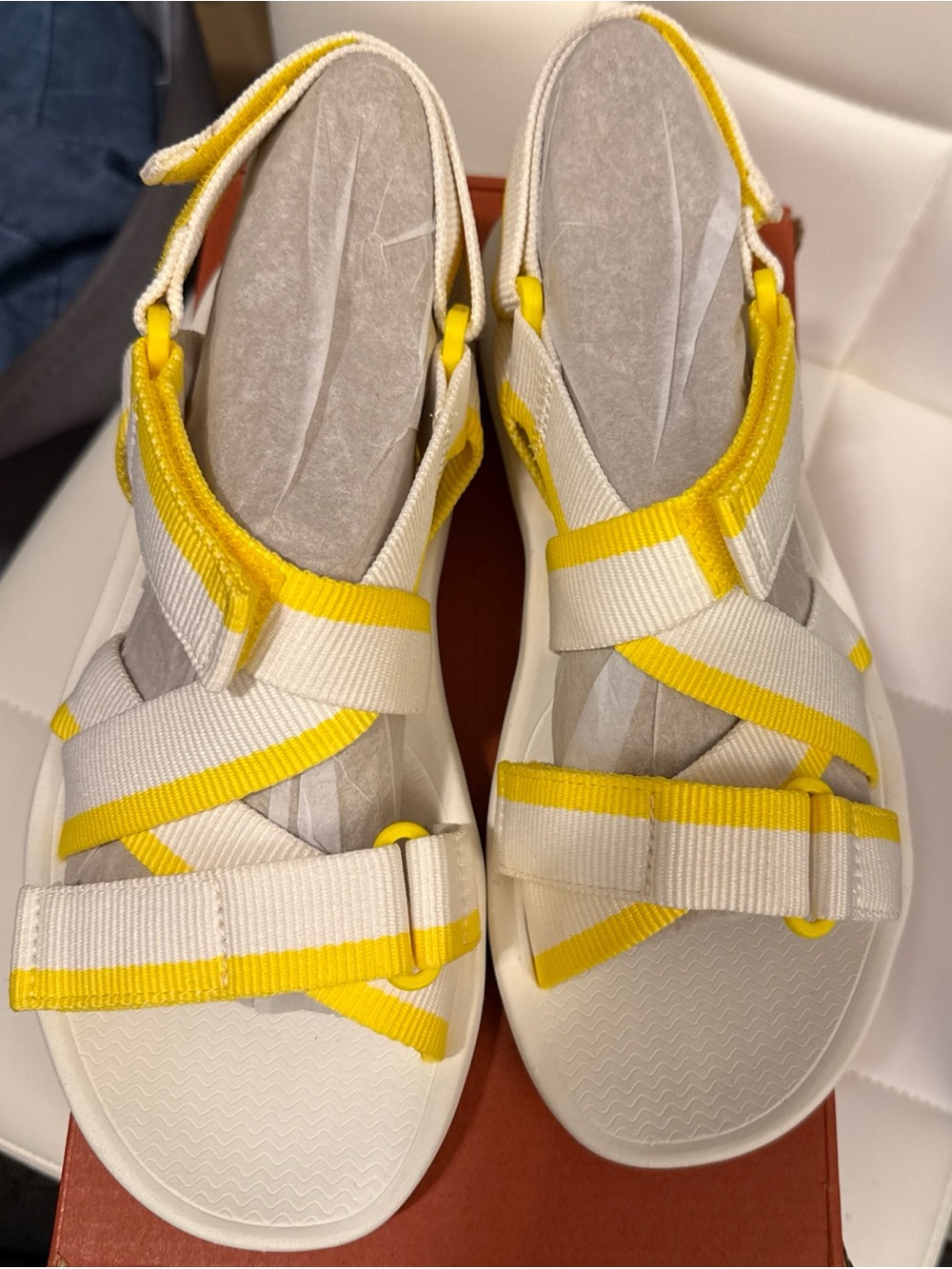 Camper Women's Yellow and White nylon strappy Sport Sandals size 9 NIB